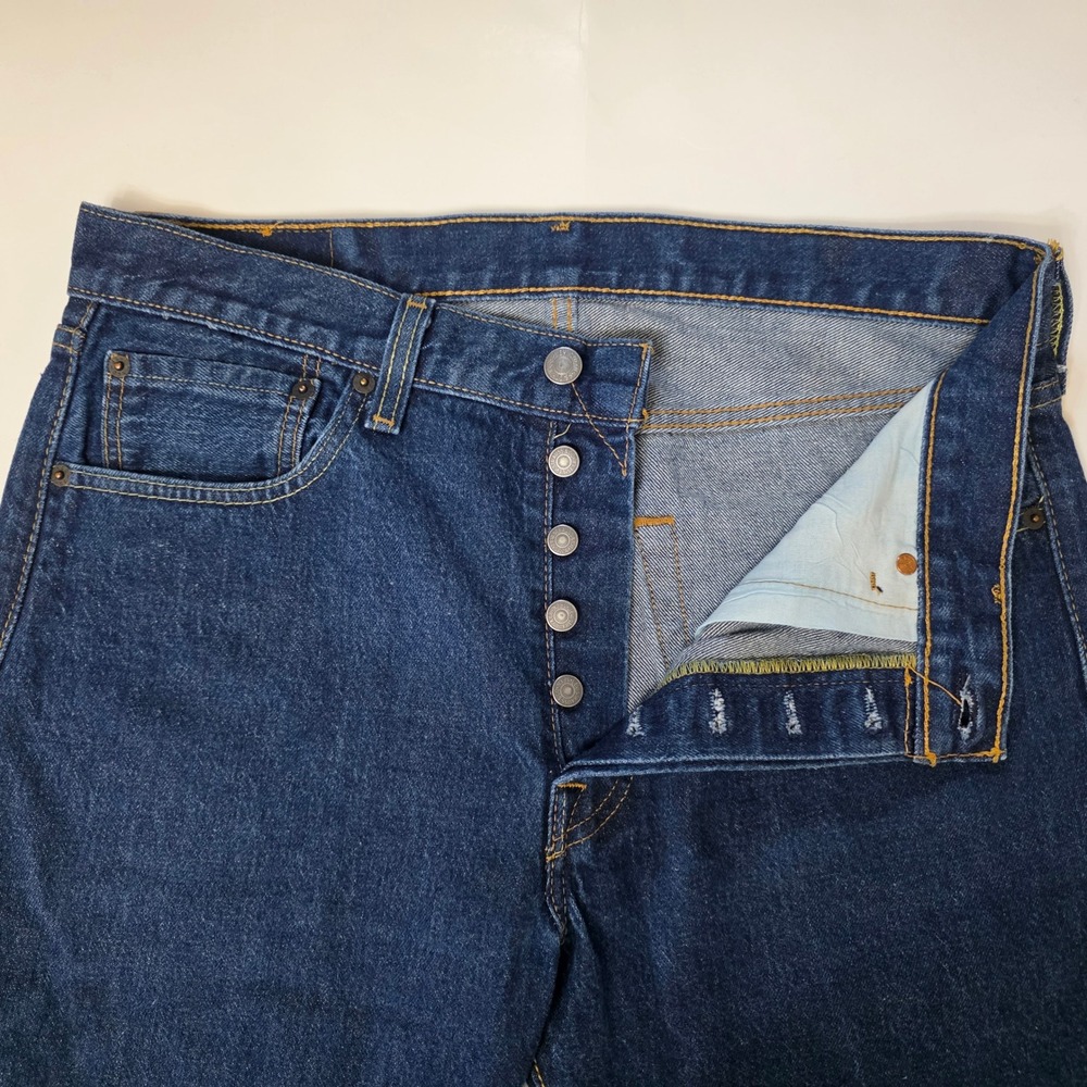 Levis 501 Original Fit Jeans Mens 34x30 Blue Denim Button Fly Straight Leg Dad - Picture 4 of 13